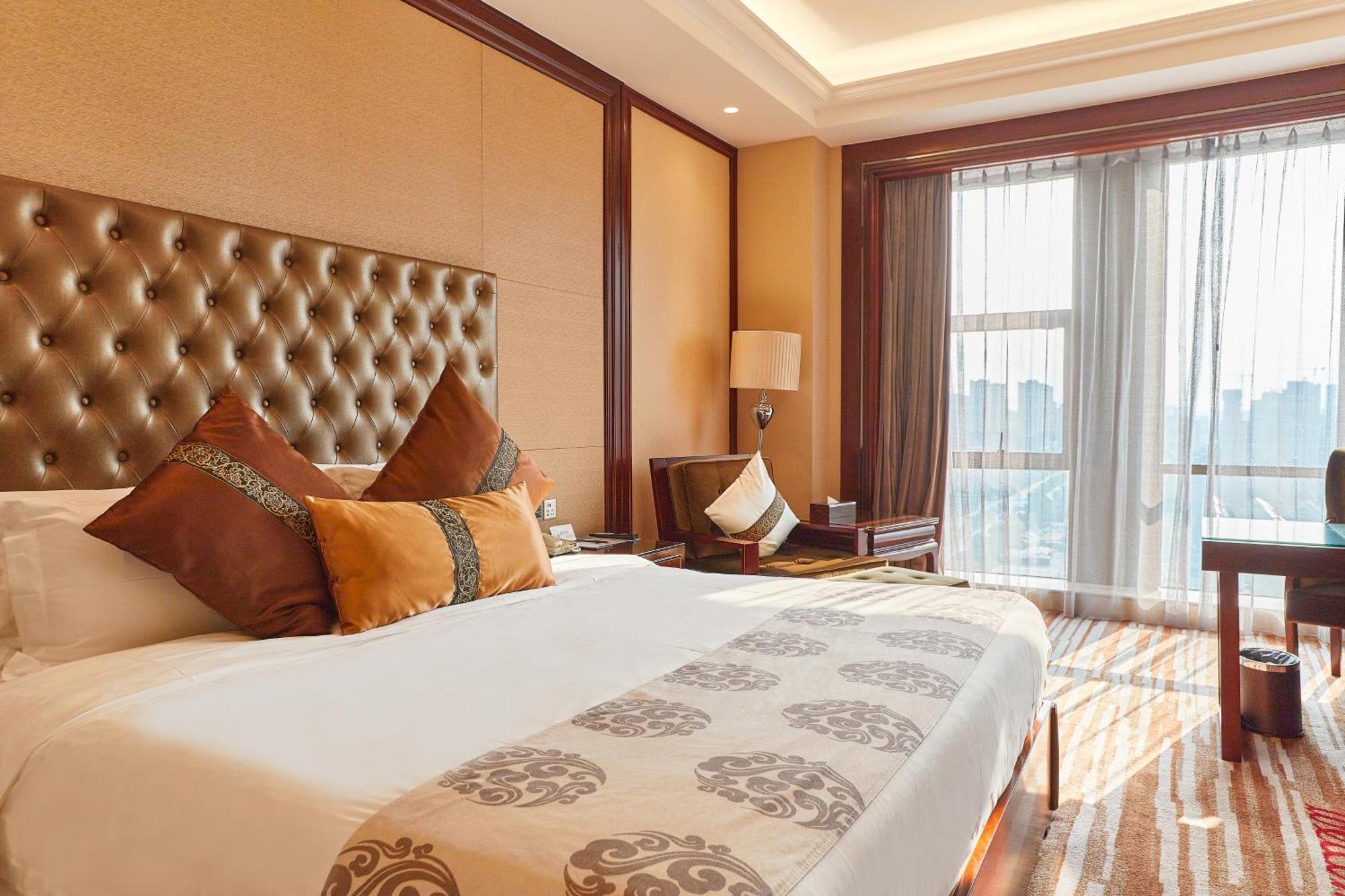 Wyndham Grand Plaza Royale Chenzhou Otel Dış mekan fotoğraf
