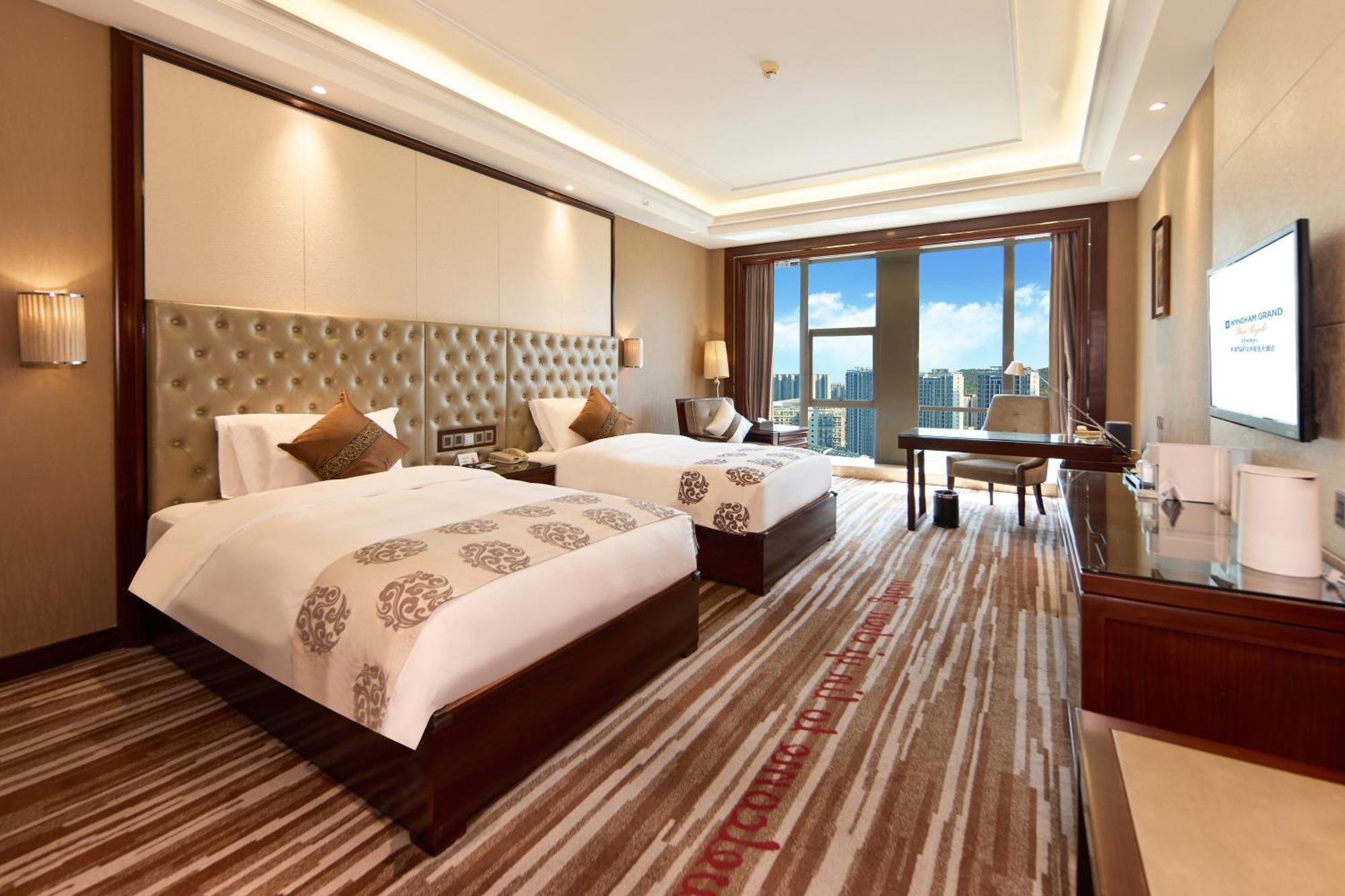 Wyndham Grand Plaza Royale Chenzhou Otel Dış mekan fotoğraf